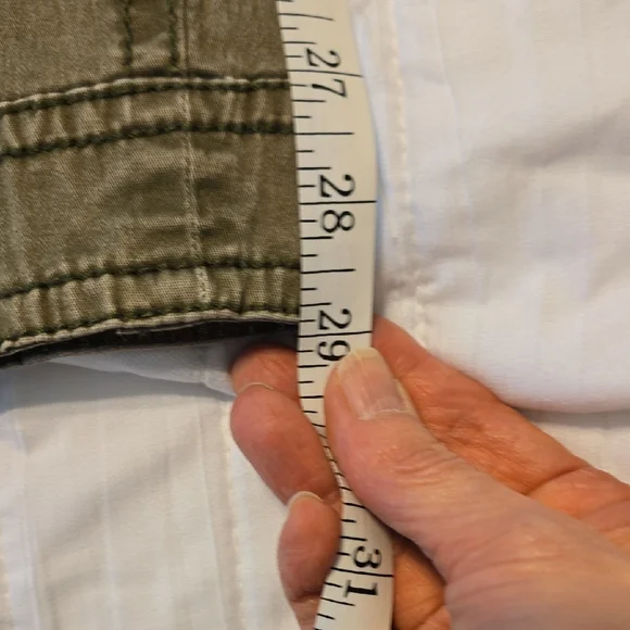 Express Olive Green Women's Cargo Pants. Size 00 Low Rise Fit - Picture 16 of 16